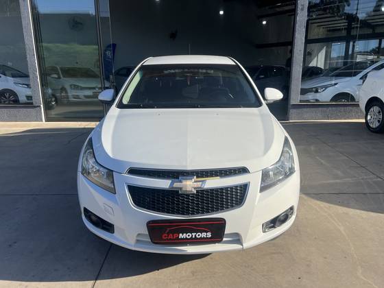 CHEVROLET CRUZE 1.8 LT 16V FLEX 4P AUTOMÁTICO CHEVROLET CRUZE 1.8 LT 16V FLEX 4P AUTOMÁTICO